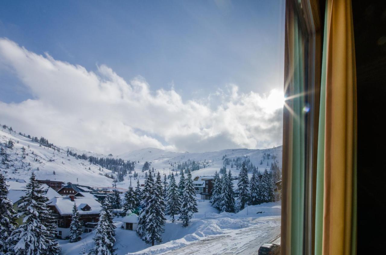 Holzboxen Planneralm Apartment Exterior photo